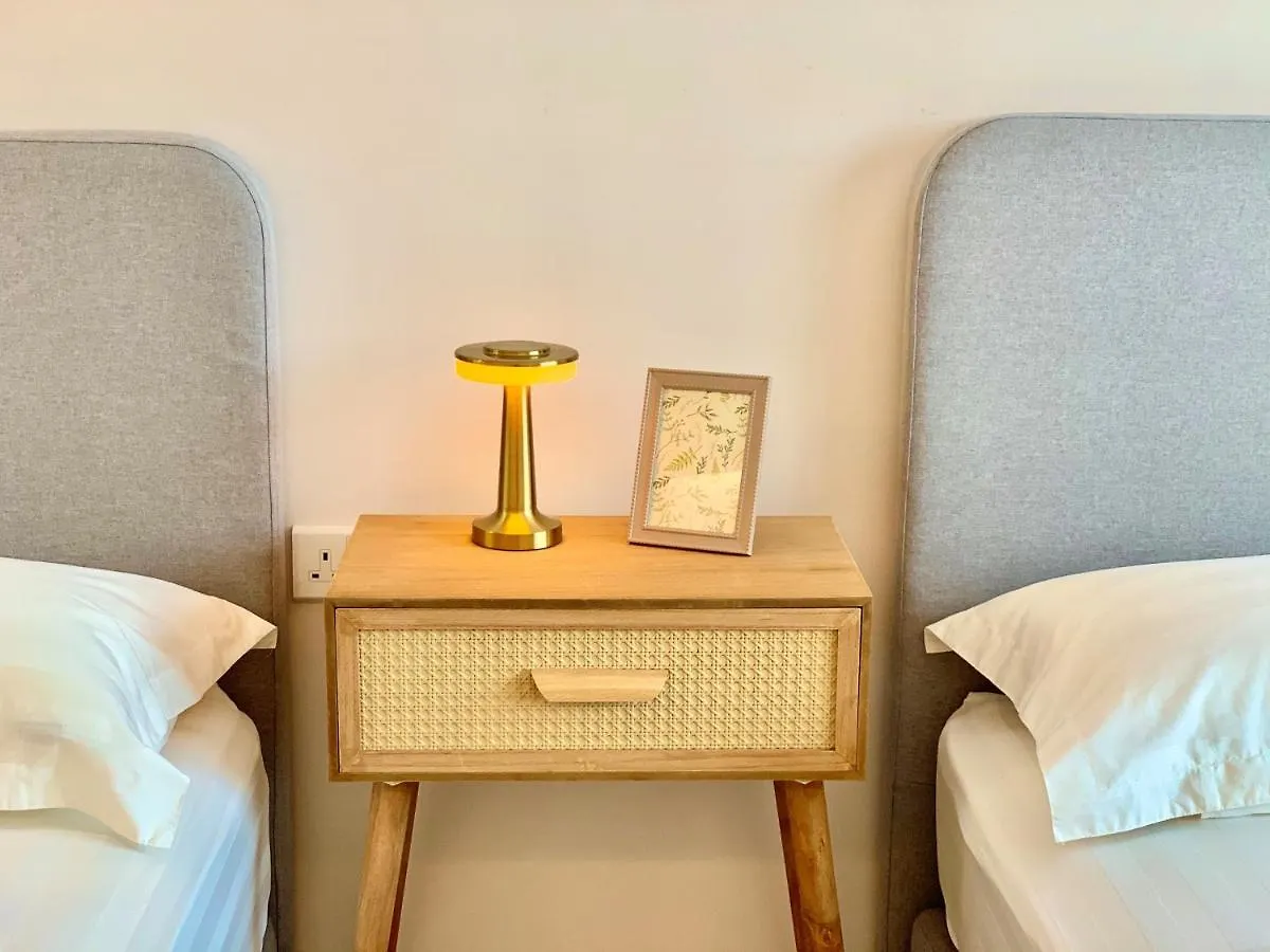 Deco Home @ Aru Suites Kota Kinabalu 0*,